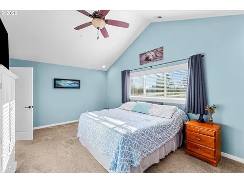 6625 Larissa Lane Gladstone OR 97027