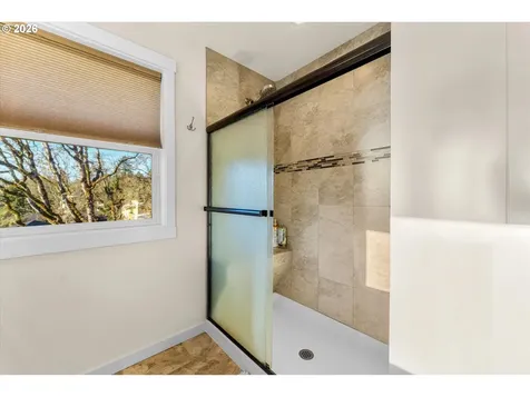 6625 Larissa Lane Gladstone OR 97027