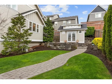 2212 NW 109th Street Vancouver WA 98685