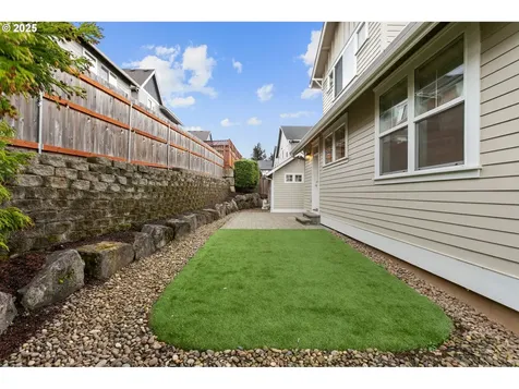 2212 NW 109th Street Vancouver WA 98685