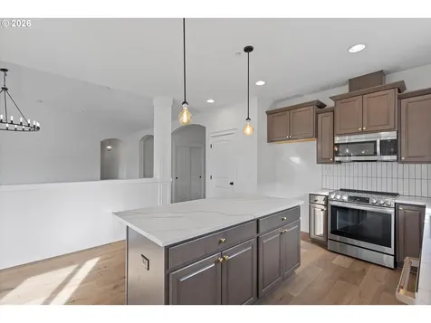 770 E Mckinley Street Carlton OR 97111
