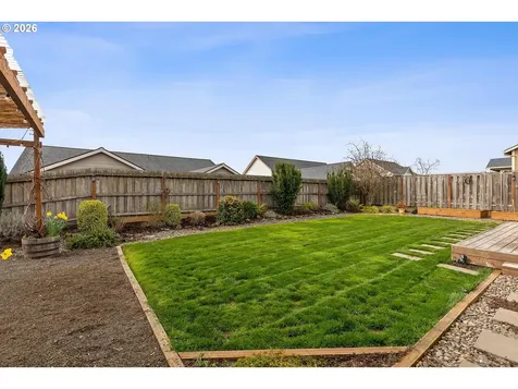770 E Mckinley Street Carlton OR 97111
