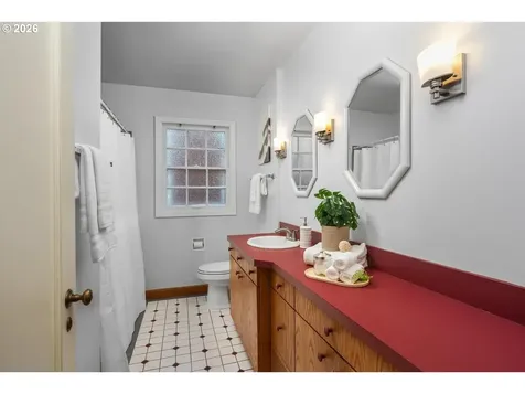 7321 SE 31st Avenue Portland OR 97202