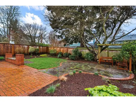 7321 SE 31st Avenue Portland OR 97202