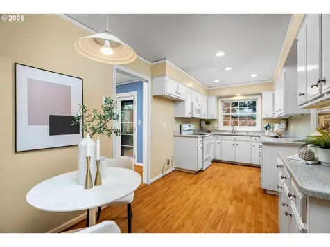 7321 SE 31st Avenue Portland OR 97202