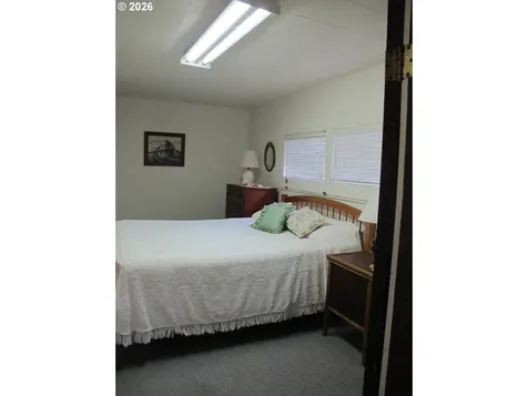 681 SE Port Avenue Lincoln City OR 97367