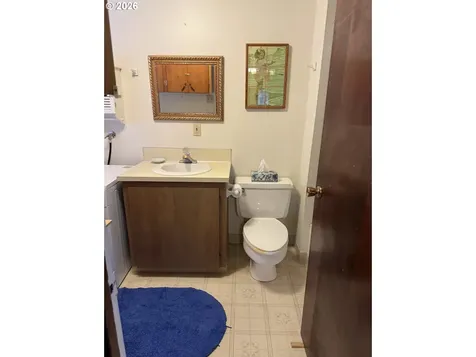 681 SE Port Avenue Lincoln City OR 97367