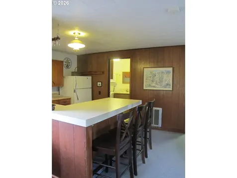 681 SE Port Avenue Lincoln City OR 97367