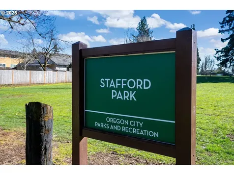 452 Mountainview Street Oregon City OR 97045