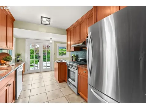 2745 NE 35th Place Portland OR 97212