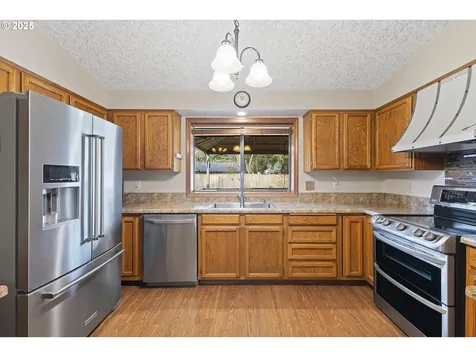 4314 NE Wildrose Drive Vancouver WA 98682