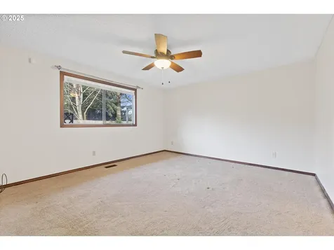 4314 NE Wildrose Drive Vancouver WA 98682