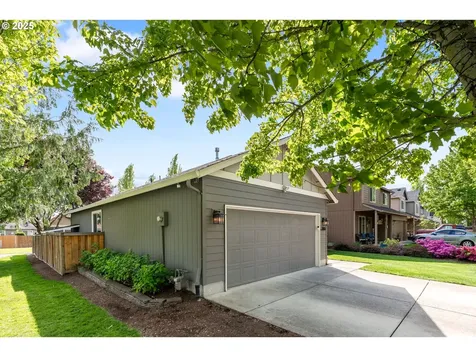 11105 NE 112th Drive Vancouver WA 98662