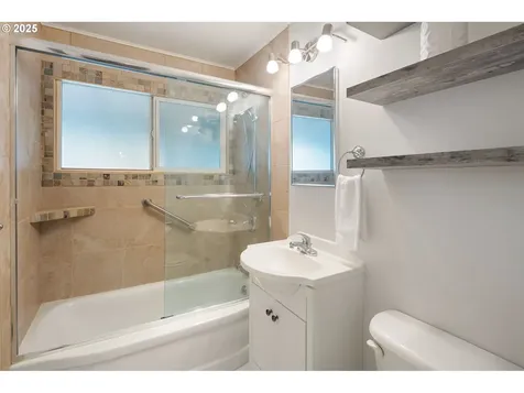 3096 Sorrel Way Eugene OR 97401