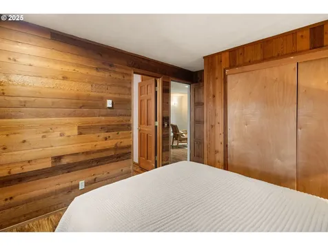 3096 Sorrel Way Eugene OR 97401