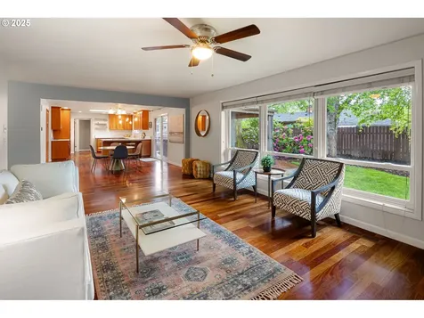 3096 Sorrel Way Eugene OR 97401