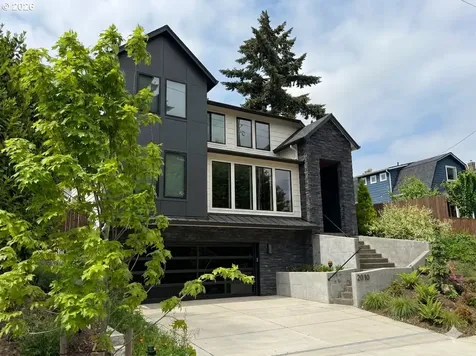 2010 Lincoln Avenue Vancouver WA 98660