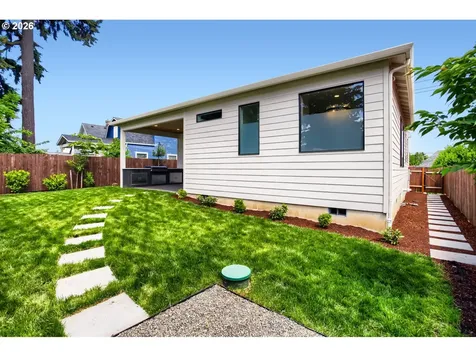 2010 Lincoln Avenue Vancouver WA 98660