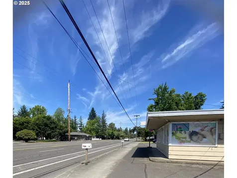18400 SE Division Street Gresham OR 97030
