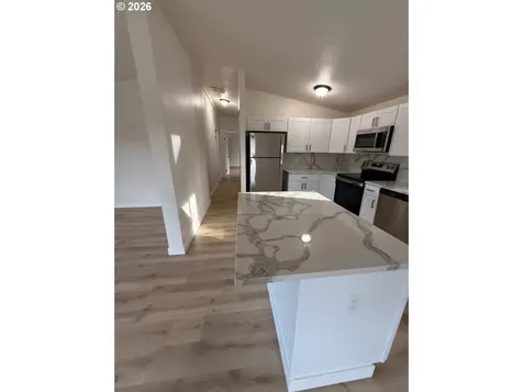 21201 NE 58th Street Vancouver WA 98682