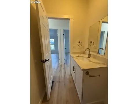 21201 NE 58th Street Vancouver WA 98682