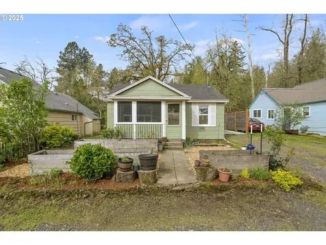 4760 Alder Street West Linn OR 97068