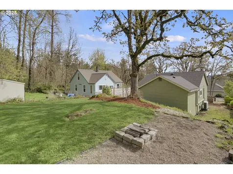 4760 Alder Street West Linn OR 97068