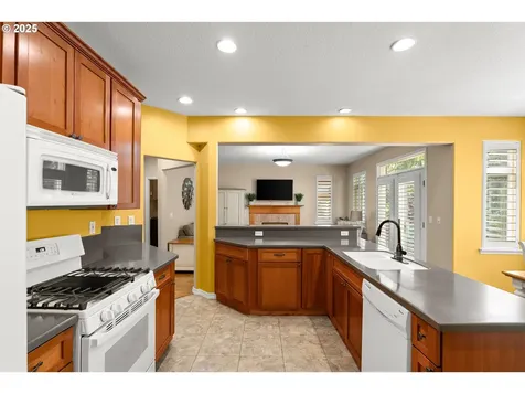 17250 SW Stellar Drive Sherwood OR 97140