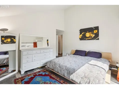 5034 SW Brugger Street Portland OR 97219