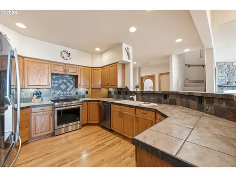 90778 Southview Lane Florence OR 97439