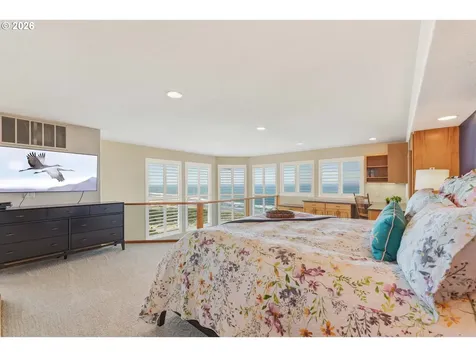 90778 Southview Lane Florence OR 97439