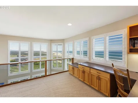 90778 Southview Lane Florence OR 97439