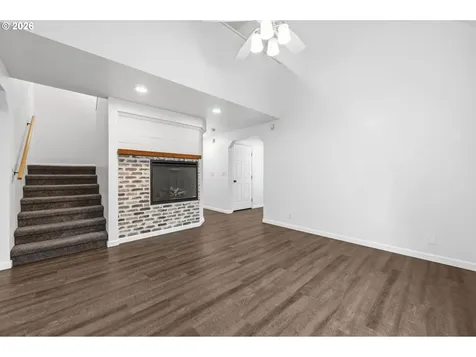 4410 Spring Meadow Avenue Eugene OR 97404