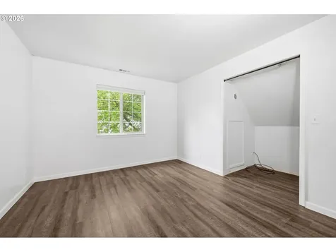 4410 Spring Meadow Avenue Eugene OR 97404