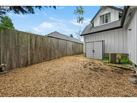 4410 Spring Meadow Avenue Eugene OR 97404