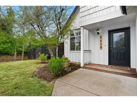 4410 Spring Meadow Avenue Eugene OR 97404