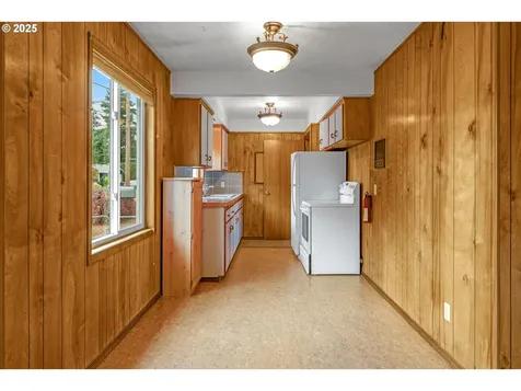 11529 NE Fargo Street Portland OR 97220