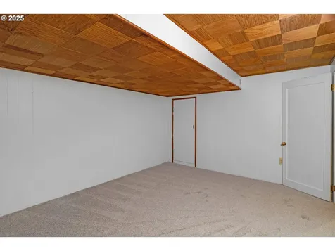 11529 NE Fargo Street Portland OR 97220