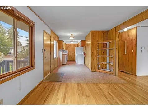 11529 NE Fargo Street Portland OR 97220
