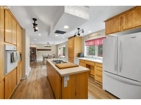 1849 SW Boxwood Lane Dallas OR 97338