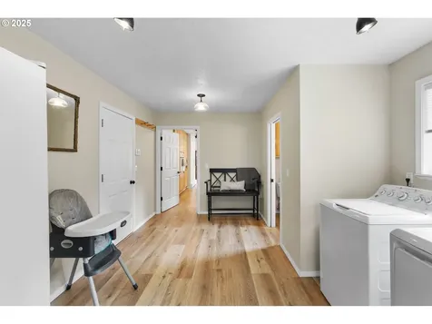 1849 SW Boxwood Lane Dallas OR 97338