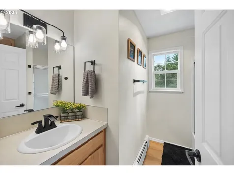1849 SW Boxwood Lane Dallas OR 97338