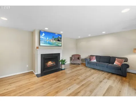 1849 SW Boxwood Lane Dallas OR 97338