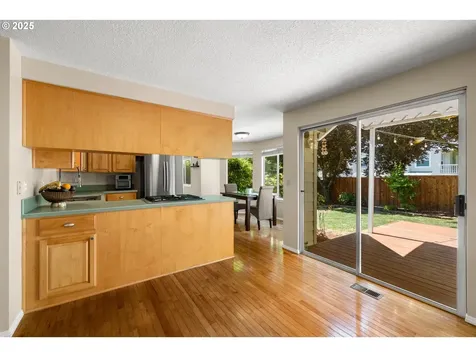 5877 NW 181st Avenue Portland OR 97229