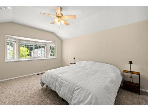 5877 NW 181st Avenue Portland OR 97229
