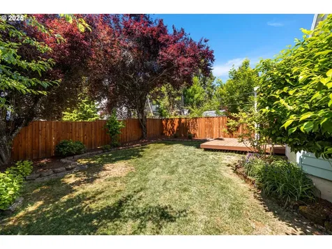 5877 NW 181st Avenue Portland OR 97229