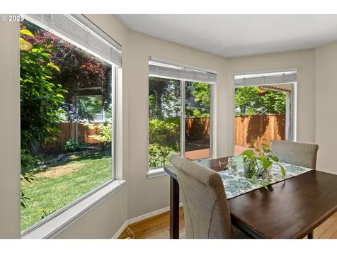 5877 NW 181st Avenue Portland OR 97229