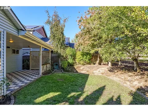 5728 NW Skycrest Parkway Portland OR 97229