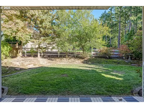 5728 NW Skycrest Parkway Portland OR 97229