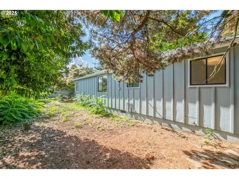 875 S 5th Street Lebanon OR 97355